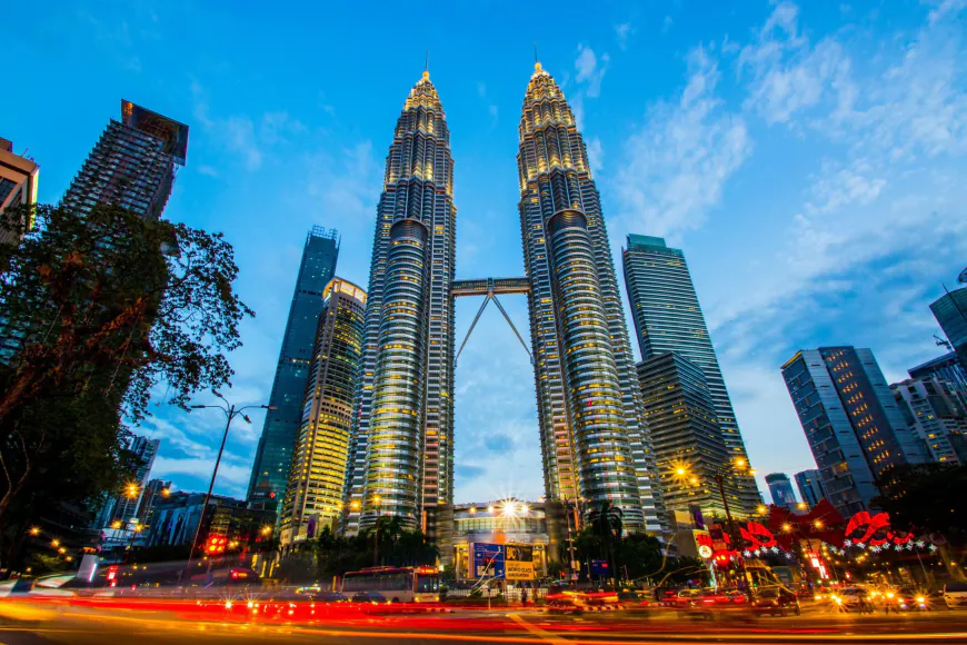 Malaysia: A Melting Pot of Cultures, Heritage, and Natural Wonders